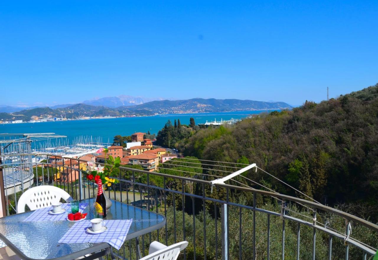 페차노 Wonderful Sea View - Terrace And Parking 아파트 외부 사진